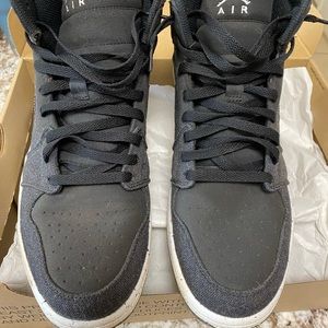 Air Jordan 1 Mid SE Black/Multi Color/Racer Blue men’s 13